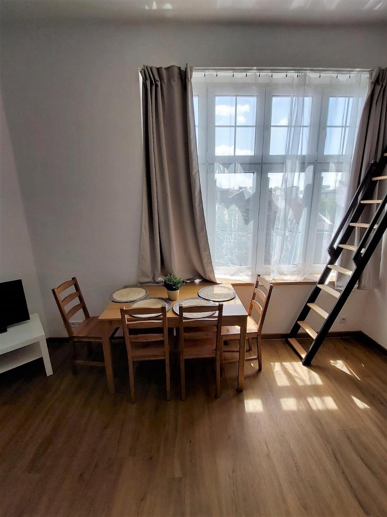 Old Town Stage Apartment One Cracóvia Exterior foto