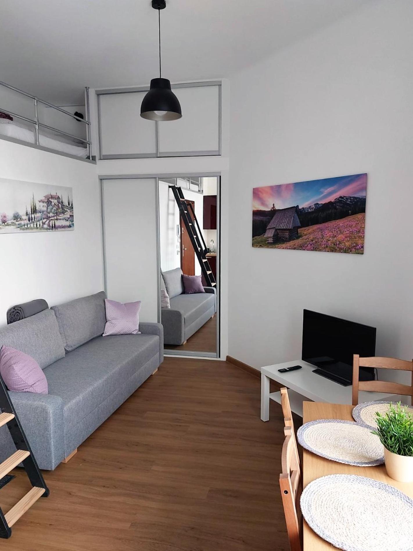 Old Town Stage Apartment One Cracóvia Exterior foto