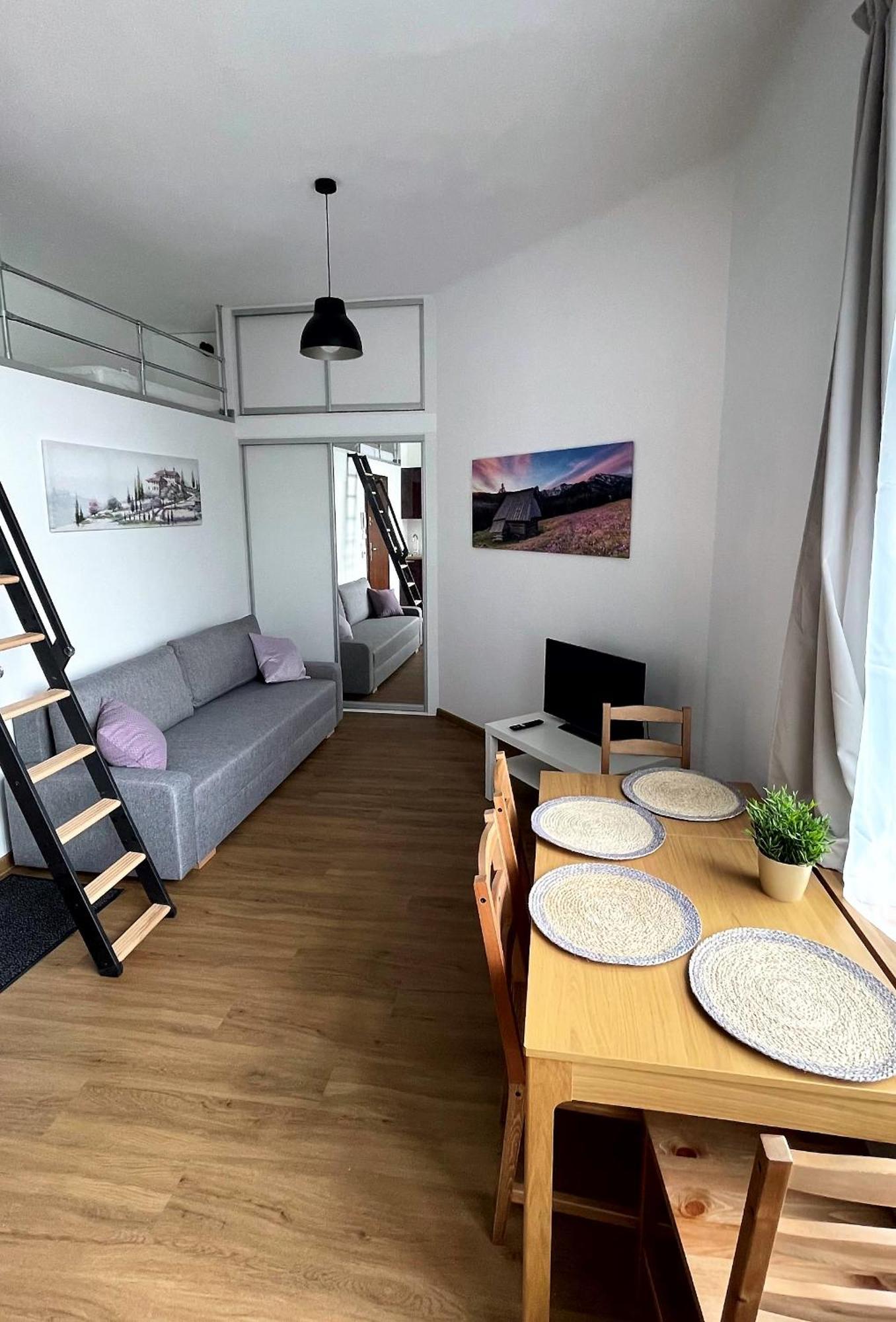 Old Town Stage Apartment One Cracóvia Exterior foto