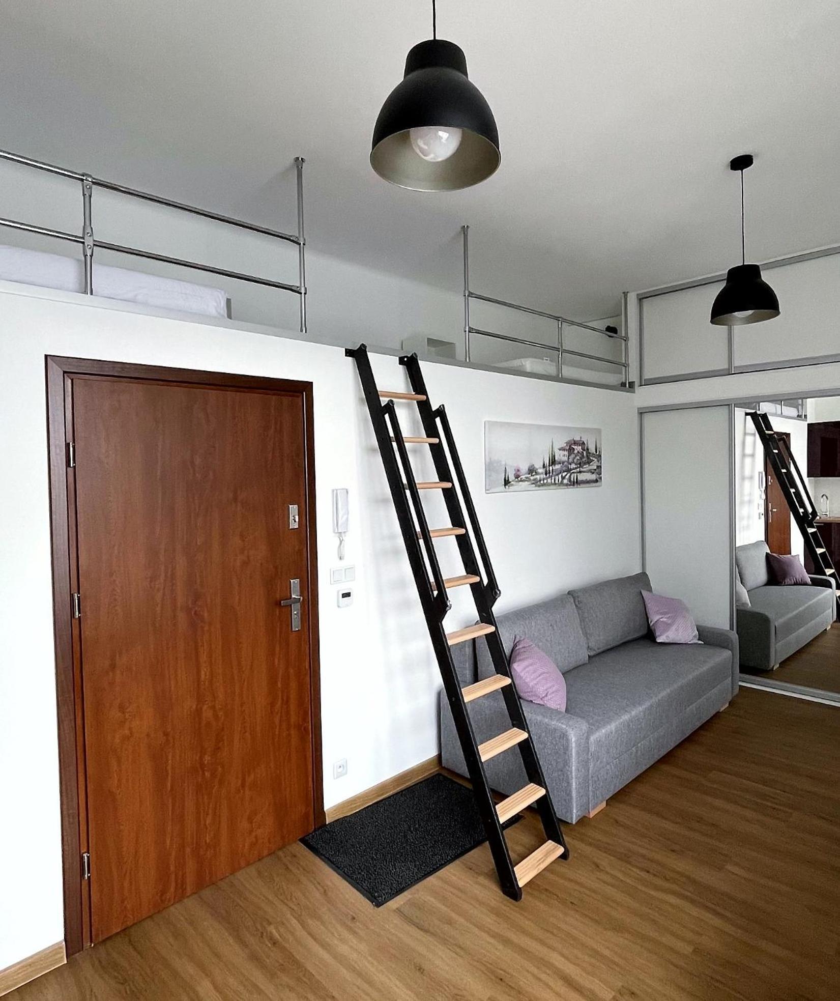 Old Town Stage Apartment One Cracóvia Exterior foto