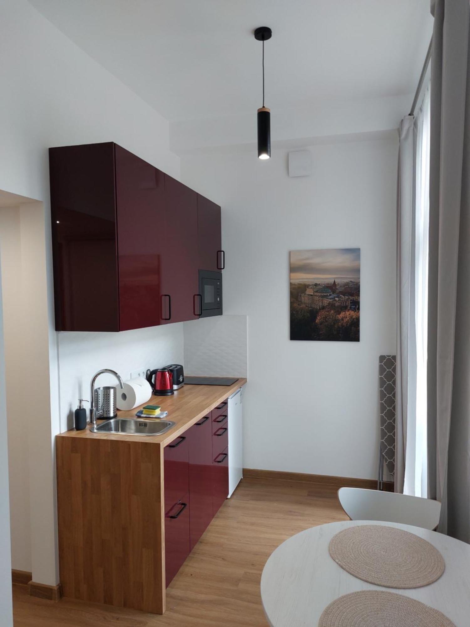 Old Town Stage Apartment One Cracóvia Exterior foto